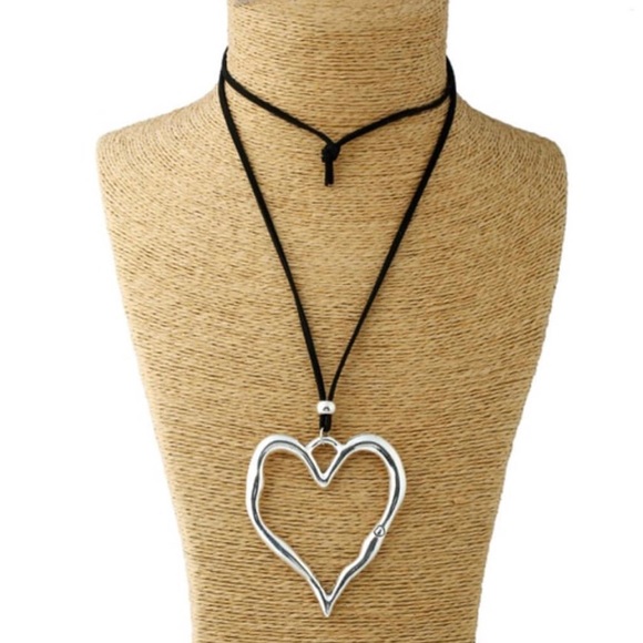 Trendy necklace - Picture 1 of 1